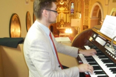 11896298_876395605764023_1699083584852226660_o